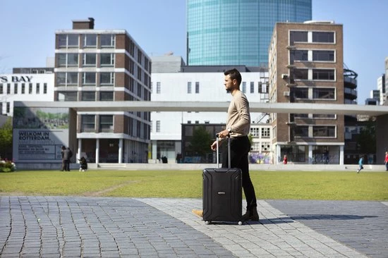 Uitgang ???? CarryOn Steward Kofferset - 2-delige TSA Trolleyset Met Kliksloten - Dubbele Wielen - Zwart ???? 13 Uitgang ???? CarryOn Steward Kofferset - 2-delige TSA Trolleyset Met Kliksloten - Dubbele Wielen - Zwart ???? - Afbeelding 11