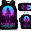 Coupon ???? Gift Land® Fortnite Rugzak- Kinder Rugtas En Pennen Etui Met Een Bijhorende Lunchtas - Blauw Schooltas - 16 Liter - 3 Ritsvakken ???? 1 Coupon ???? Gift Land® Fortnite Rugzak- Kinder Rugtas En Pennen Etui Met Een Bijhorende Lunchtas - Blauw Schooltas - 16 Liter - 3 Ritsvakken ???? -Samsonite Winkel 550x444