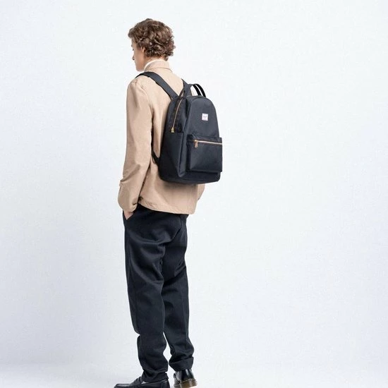 Beste Verkoop ???? Herschel Nova Mid-Volume - Black / Vrouwelijke Rugzak Met Dubbele Handvaten; Met 18L Opbergruimte En Intern Opbervak / Met Levenslange Fabrieksgarantie / Limited Lifetime Warranty / Zwart ???? 8 Beste Verkoop ???? Herschel Nova Mid-Volume - Black / Vrouwelijke Rugzak Met Dubbele Handvaten; Met 18L Opbergruimte En Intern Opbervak / Met Levenslange Fabrieksgarantie / Limited Lifetime Warranty / Zwart ???? - Afbeelding 6