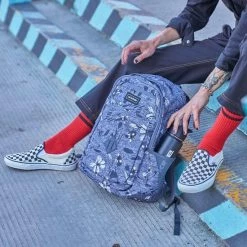 Beste Pirce ???? Dakine Essentials Rugzak Unisex ???? -Samsonite Winkel 550x550 300