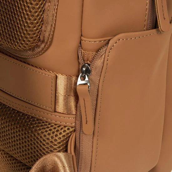 Uitgang ???? New Rebels® Harper - Rugtas - Bruin - Waterbestendig - 13.313121087 - 9L - 28x8x38cm - Rugzak / ???? Backpack ???? 12 Uitgang ???? New Rebels® Harper - Rugtas - Bruin - Waterbestendig - 13.313121087 - 9L - 28x8x38cm - Rugzak / ???? Backpack ???? - Afbeelding 10