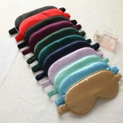 Alternative view of Goedkoopste ???? Merkloos XYZ Goods - Premium Zacht Zijden Slaapmasker - Verduisterend - Roze - Verkrijgbaar In Veel Verschillende Kleuren ????