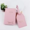 Beste Pirce ???? Sales Club™ Premium Lederen Paspoorthoes Met Bagagelabel - Paspoorthouder - Paspoort Protector With Luggage Tag - Roze ???? 2 Beste Pirce ???? Sales Club™ Premium Lederen Paspoorthoes Met Bagagelabel - Paspoorthouder - Paspoort Protector With Luggage Tag - Roze ???? -Samsonite Winkel 550x554 7