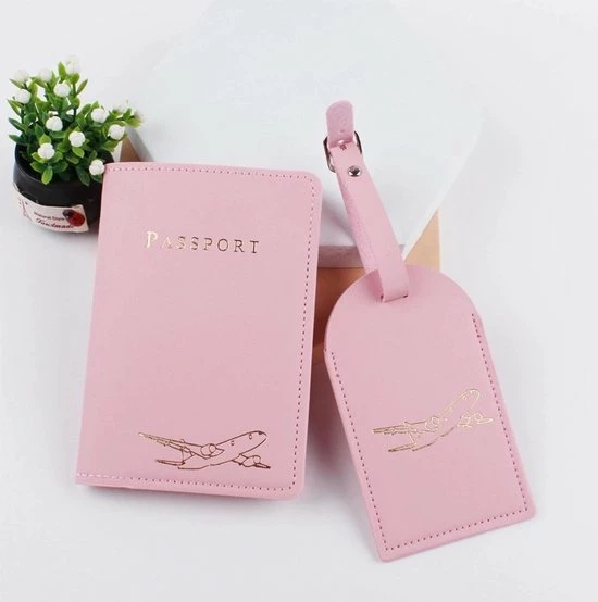 Beste Pirce ???? Sales Club™ Premium Lederen Paspoorthoes Met Bagagelabel - Paspoorthouder - Paspoort Protector With Luggage Tag - Roze ???? 3 Beste Pirce ???? Sales Club™ Premium Lederen Paspoorthoes Met Bagagelabel - Paspoorthouder - Paspoort Protector With Luggage Tag - Roze ????
